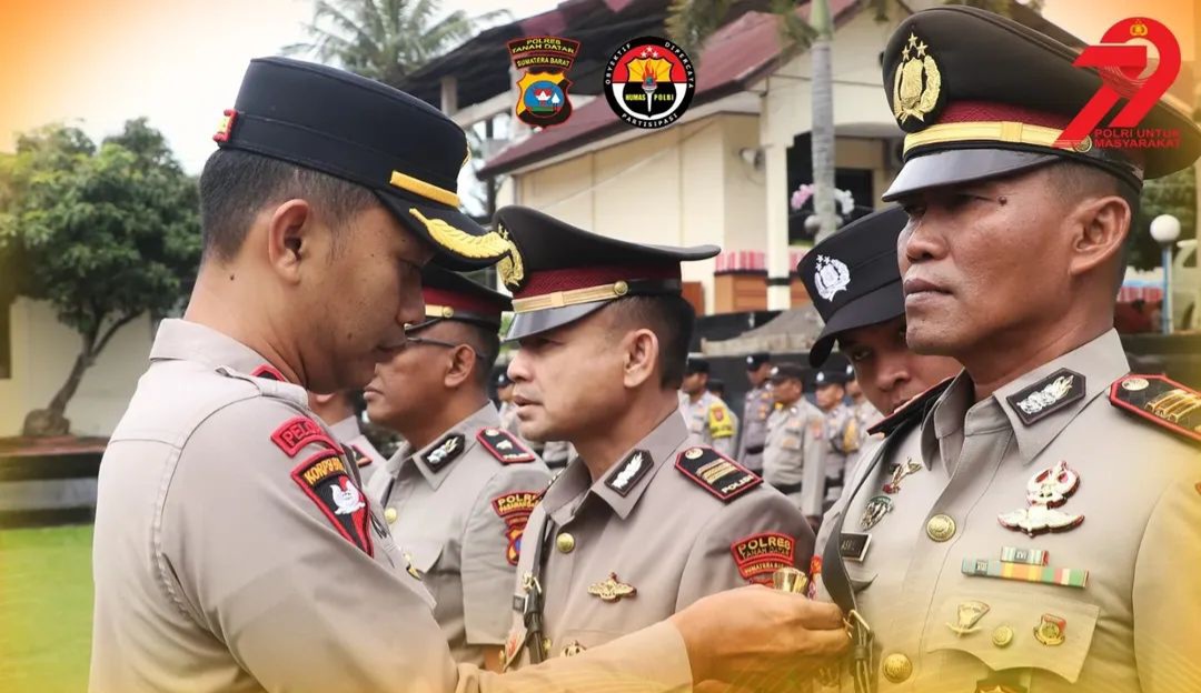 Kompol  Iman Khalid Hari Mardono, S.H Gantikan Kompol Yulandi, S.H Sebagai Waka Polrea Tanah Datar