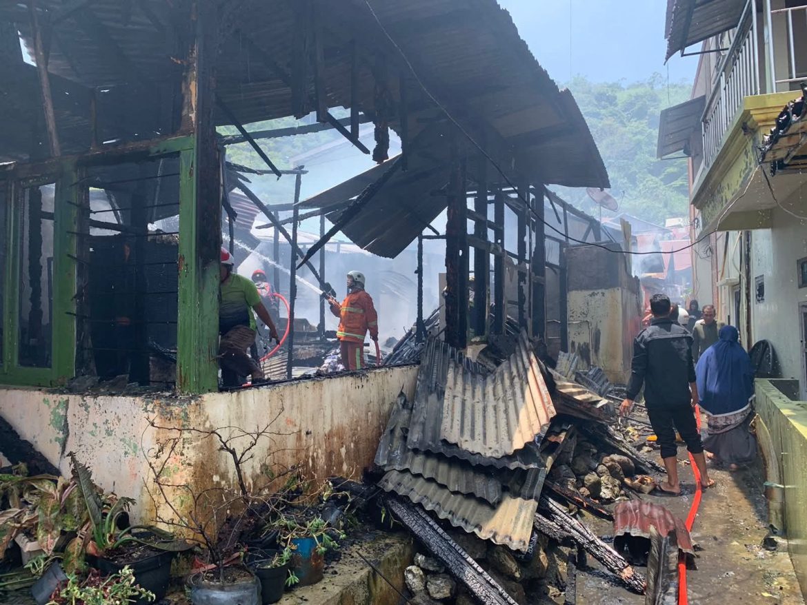 Rumah Milik Syafrianti Di Tanah Hitam Kota Padang Panjang Ludes Terbakar, Kerugian Rp 250 Juta