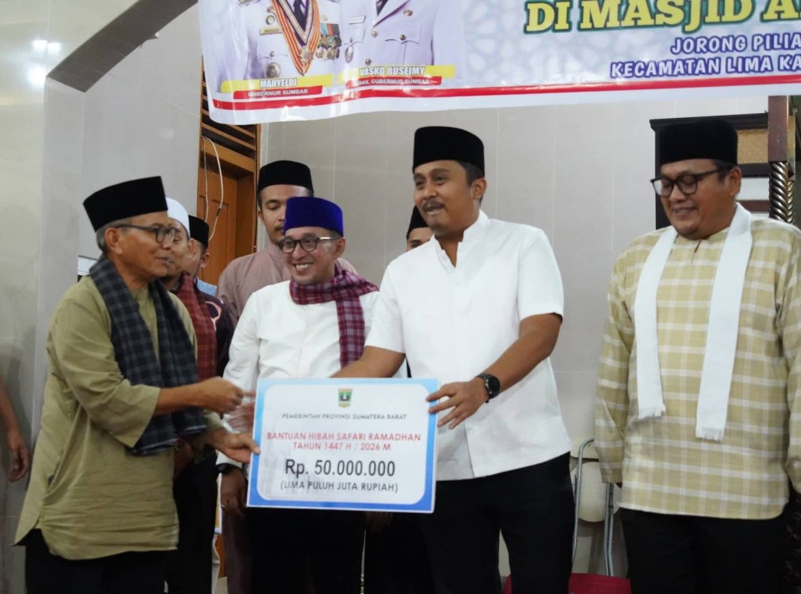Masjid Al Amin Jorong Piliang Nagari Lima Kaum  Dapat Bantuan Dari Wakil Gubernur Sumbar Rp 50 Juta