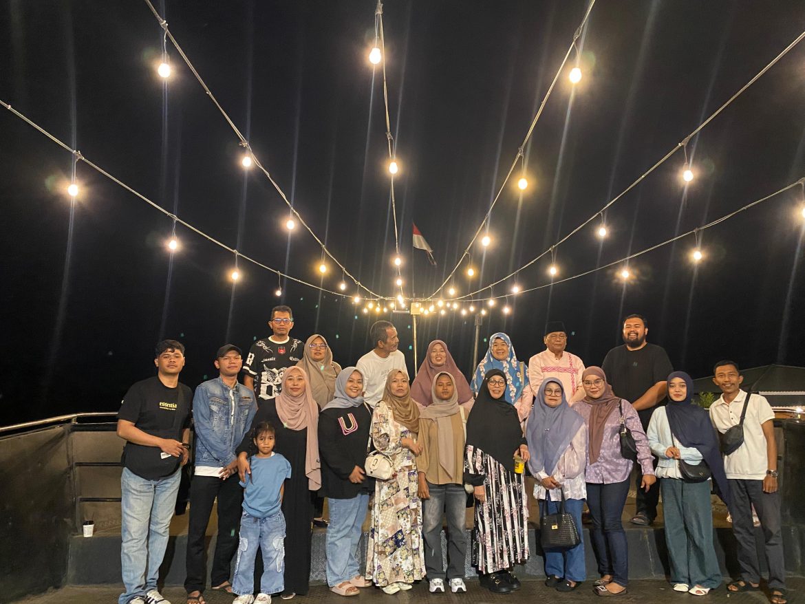 Pererat Silaturahmi, LBH Fiat Justitia Batusangkar Adakan Buka Puasa Bersama Advokat dan Paralegal