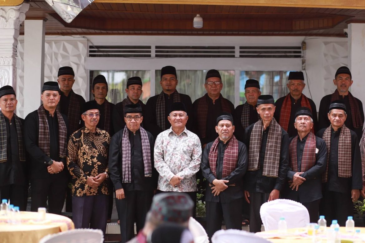 Wakil Wali Kota Solok Halal Bi Halal Bersama Ikatan Keluarga Sumani Dan Perantau Sumani