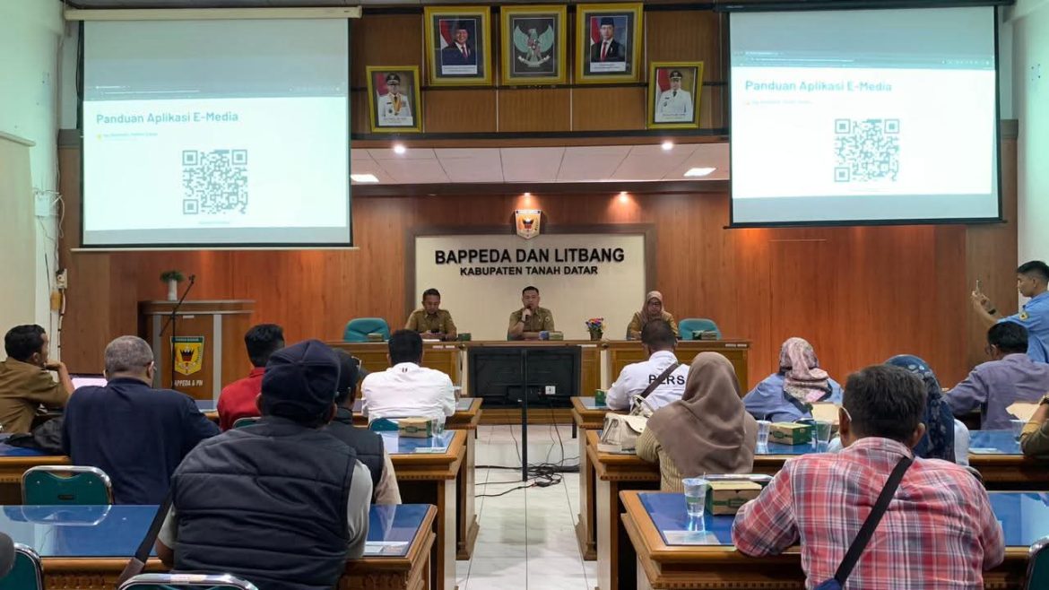 Dinas Kominfo Tanah Datar Luncurkan Inovasi Digital  E-Media