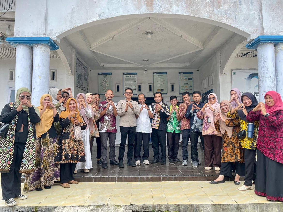 Dinas Kominfo Padang Panjang Perkuat Kapasitas Operator Kelurahan Dan Kecamatan Pelatihan Penulisan rilis Dan Produksi Konten Kreatif