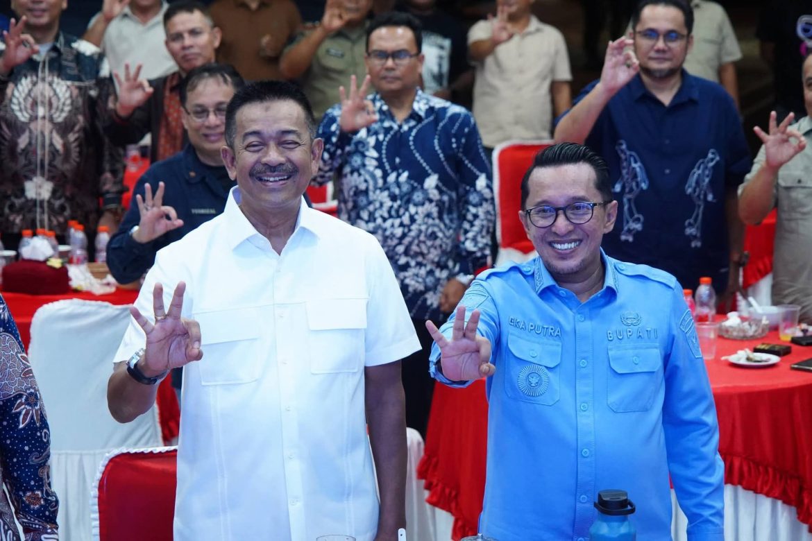 Perkuat Kerjasama Daerah, Bupati Tanah Datar E Melakukan Silaturahmi Dengan  Bupati Mandailing Natal