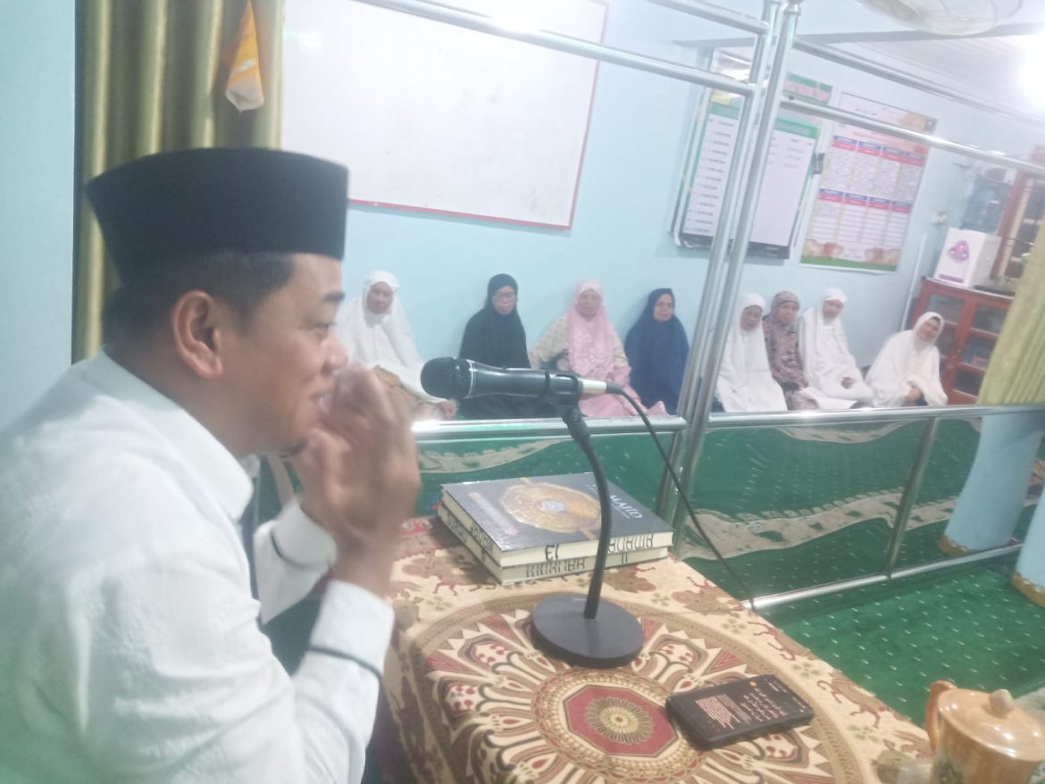Lurah Guguk Malintang Perkuat Silaturahmi Bersama Jamaah Surau Amanah Pincuran Kabia