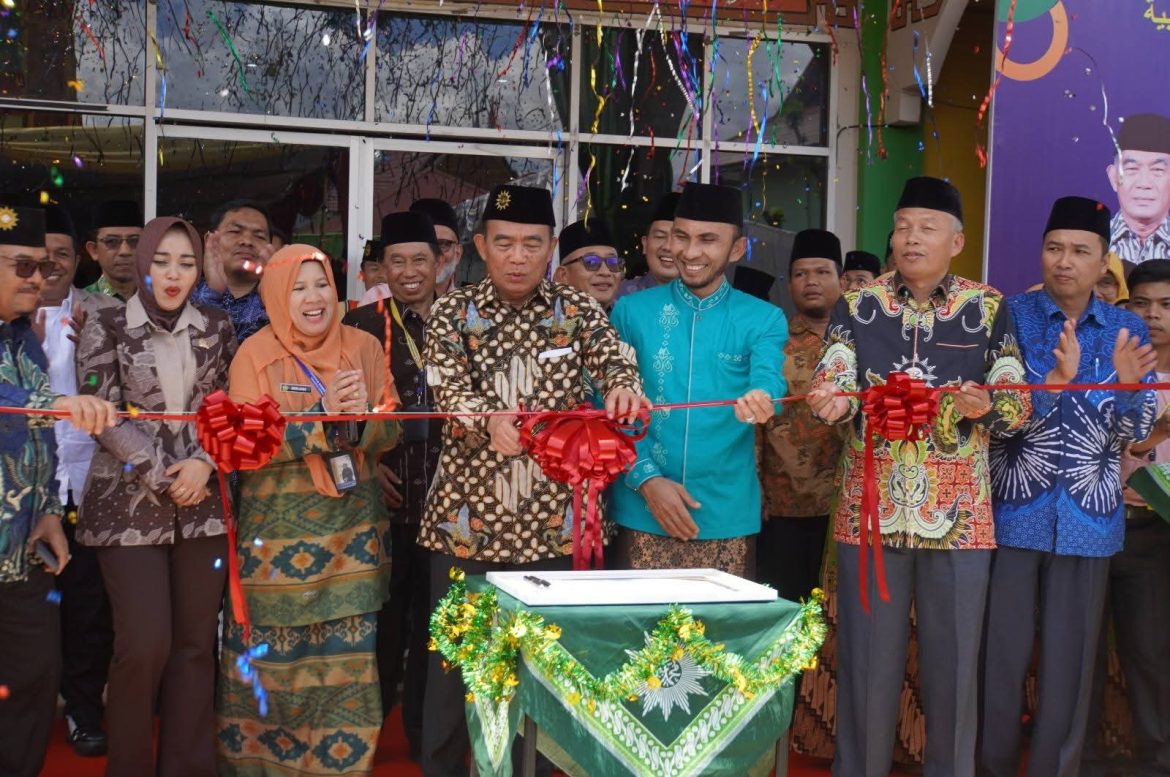 Milad ke-98 Muhammadiyah Padang Panjang Ditandai Dengan Peluncuran Pesantren Internasional Kauman
