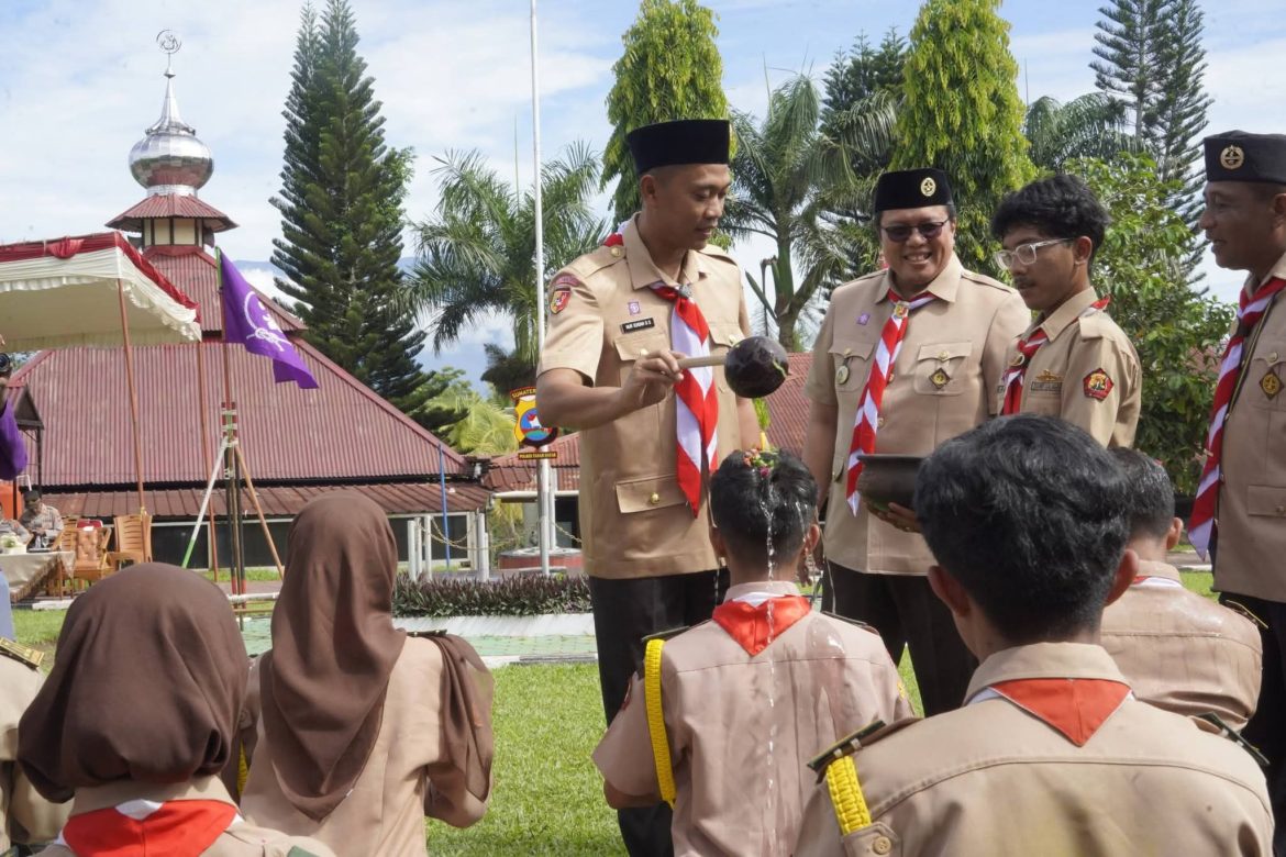 Dihadiri Wakil Bupati, Kapolres Lantik anggota Saka Bhayangkara Polres Tanah Datar