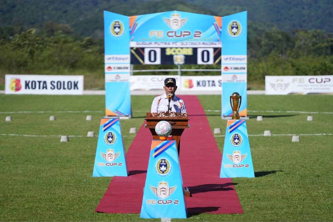 Turnamen Sepak Bola FE Cup 2 Regional Sumatera Di Solok Di Buka Gubernur Sumbar