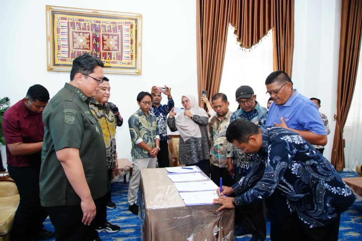 Tujuh Nagari di Tanah Datar Terima Bantuan Program Padat Karya Kemenaker, Ini Nagarinya