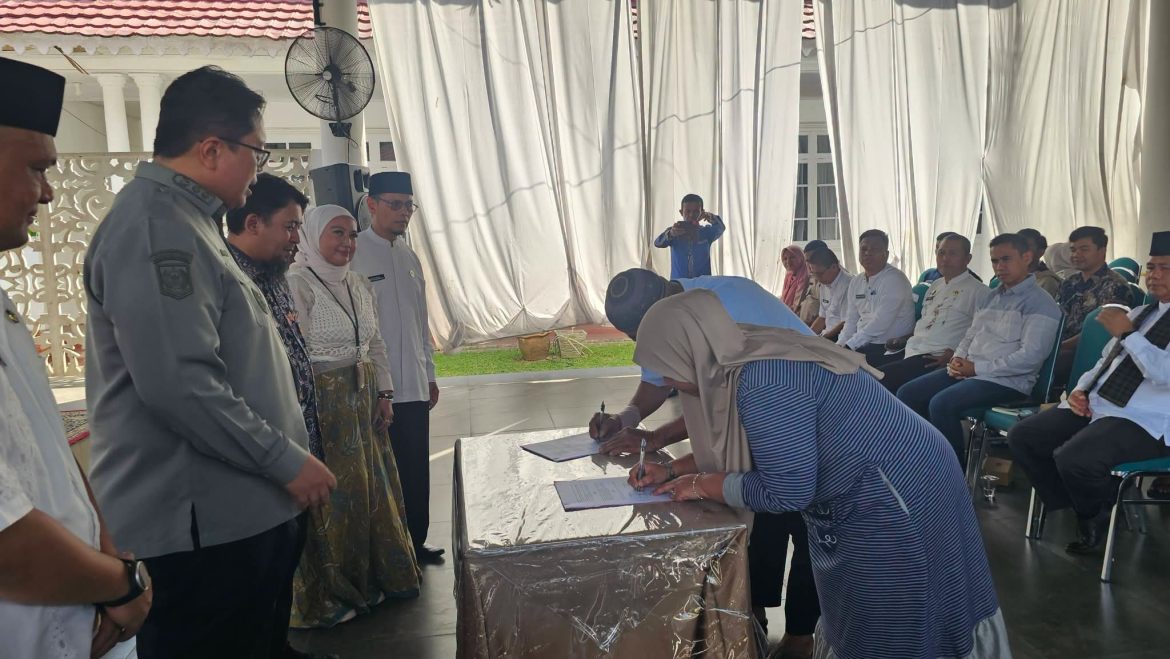 Tanah Datar Terima Bantuan TKM Pemula Dari Kemenaker RI