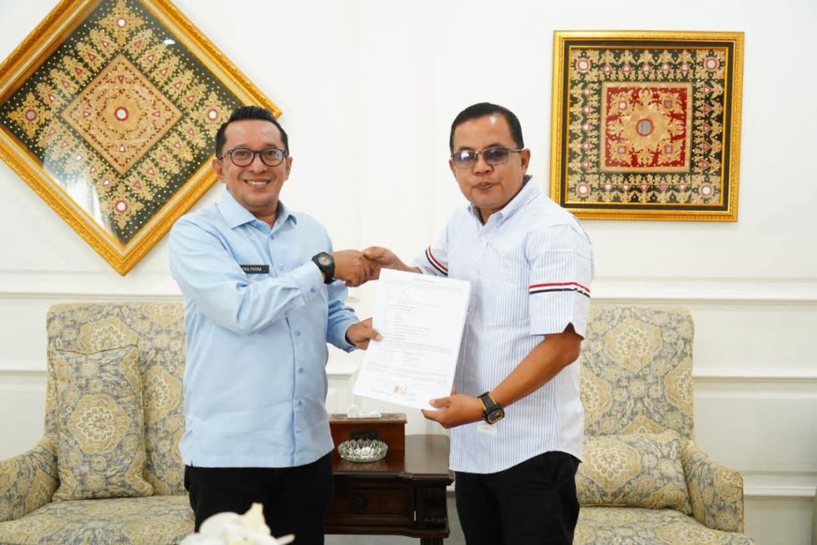 Bupati Tanah Datar Haru, Doni Oskaria Hibahkan 19 Hektare Tanah Untuk Sekolah Rakyat Di Nagari Tanjung Alam