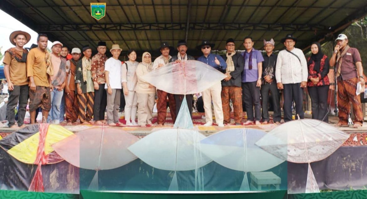 Ditutup Walikota Padang Panjang , Ratusan Perserta Dari Berbagai Daerah Ikuti Lomba Pestival Alang Alang Baradaik