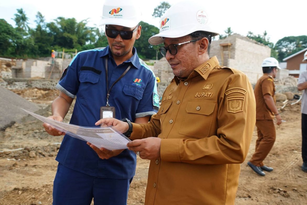 Bupati Tanah Datar Tinjau Pembangunan Huntap Di Kecamatan Rambatan