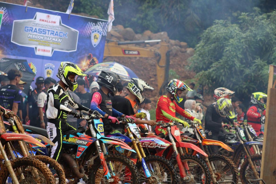 Jelang Porprov Sumbar, Ratusan Atlit Ikuti Kejurnas Grasstrack Peridon Regional 1A Sumatera  di  Nagari Pamatang Panjang Koto Balingka