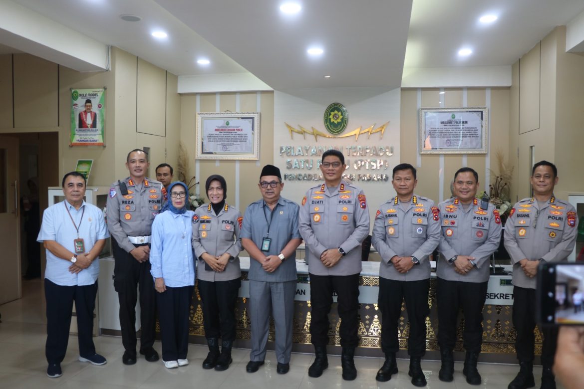 Perkuat Koordinasi Antar Penegak Hukum, Kapolda Sumbar Lakukan Silaturahmi Dengan Ketua Pengadilan Tinggi Padang