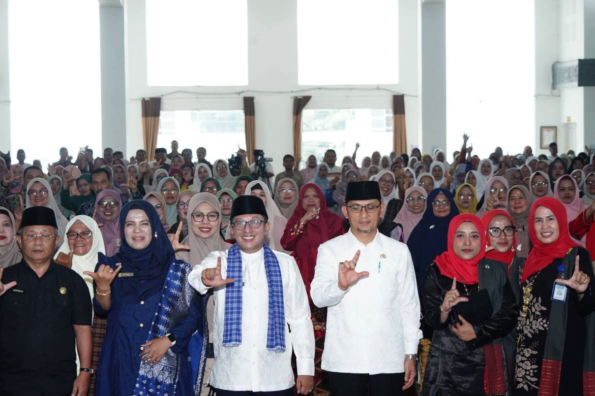 1500  Guru Tanah Datar Ikuti Seminar Peningkatan Kompetensi Kepala Sekolah Dan Guru, Literasi